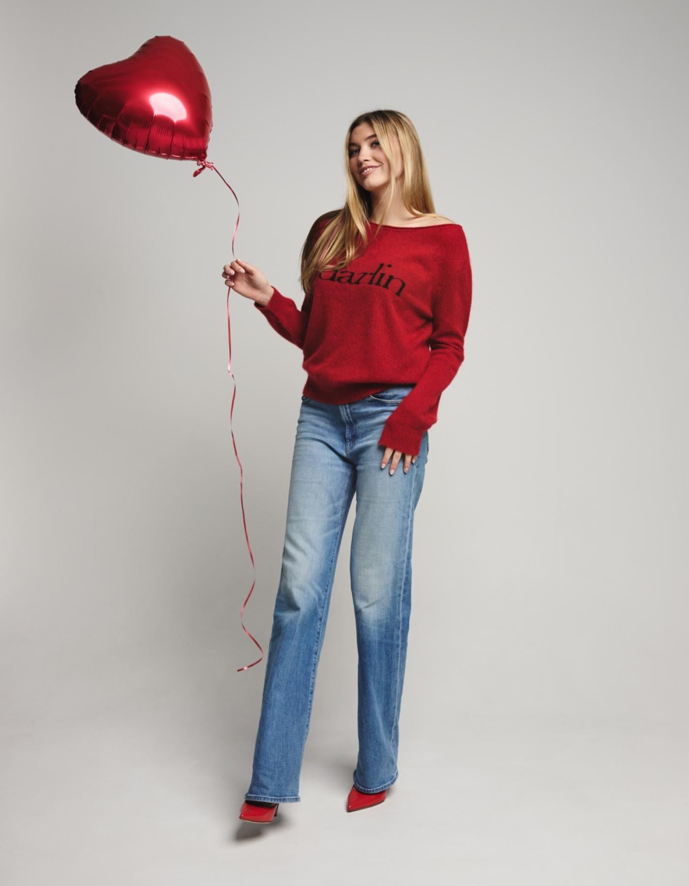 ELEVATED DARLIN – Red